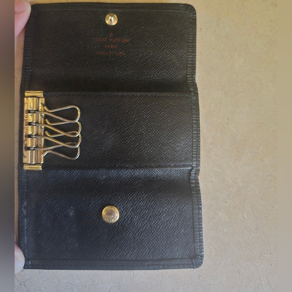 Louis Vuitton Black Epi Leather Bundle Card Holder, Long Wallet, And Key Holder - Picture 5 of 13